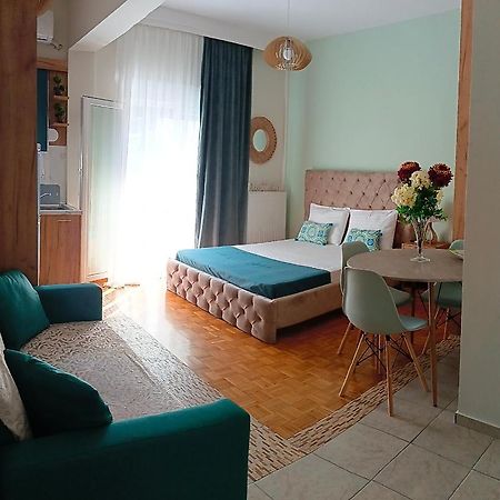 Dream Home Лариса Екстериор снимка
