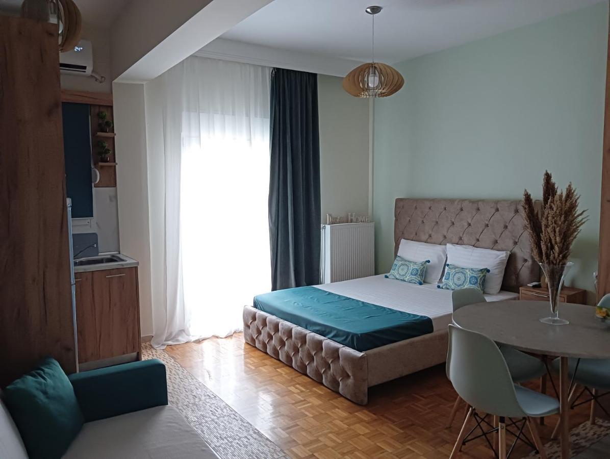 Dream Home Лариса Екстериор снимка